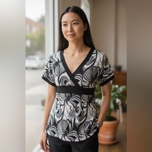 y2k Era Vision Apparel Ladies Black & White Stretch V-neck Blouse (Size Large)